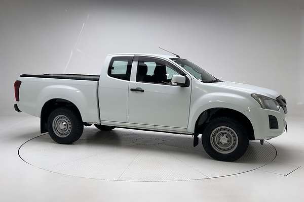 2018 Isuzu D-MAX SX High Ride Rear Wheel Drive