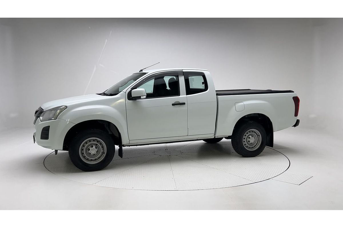 2018 Isuzu D-MAX SX High Ride Rear Wheel Drive