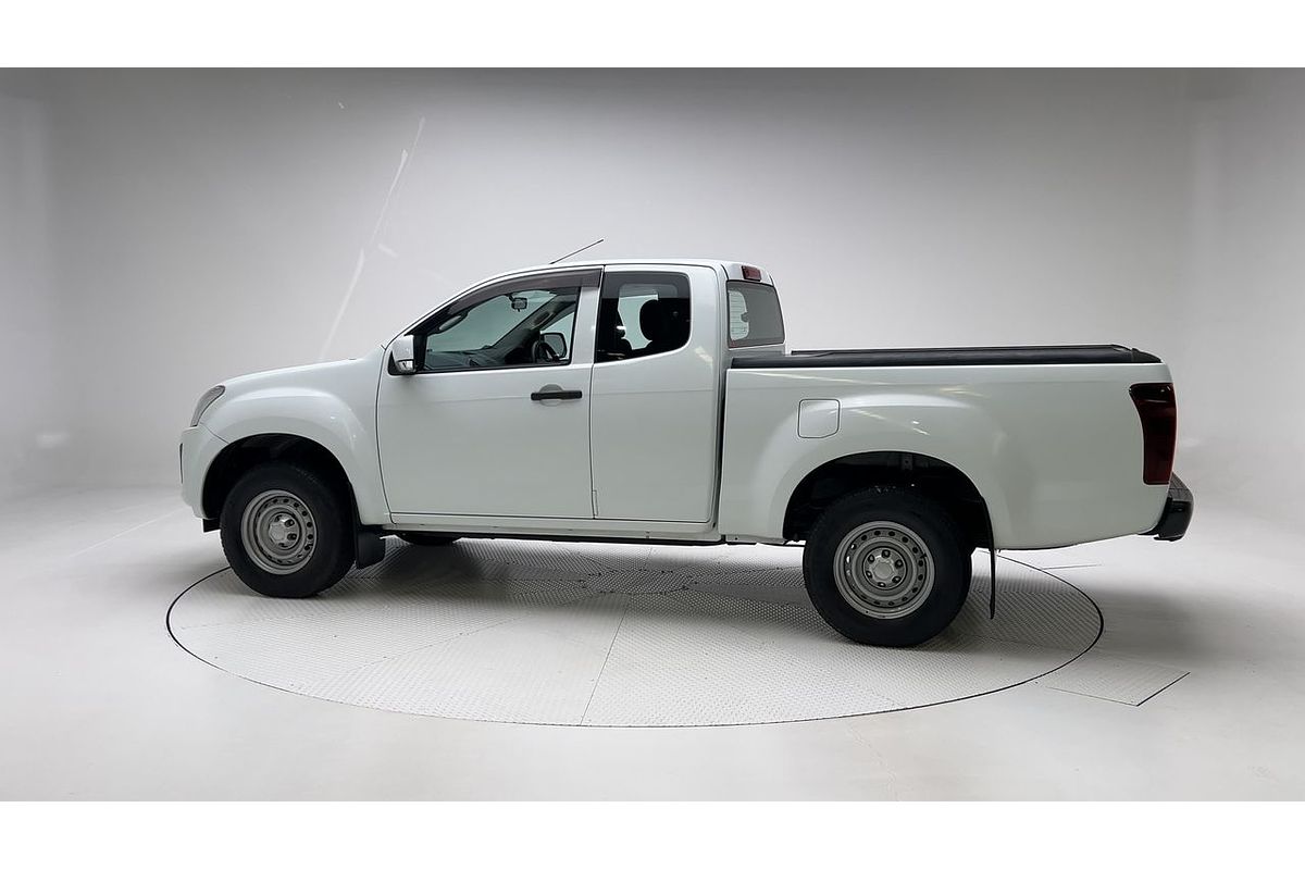 2018 Isuzu D-MAX SX High Ride Rear Wheel Drive