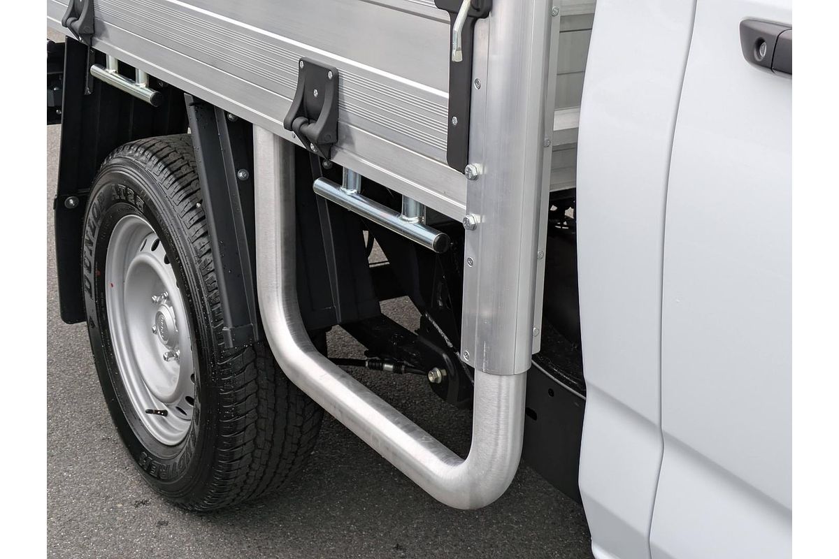 2025 Isuzu D-MAX SX High Ride Rear Wheel Drive