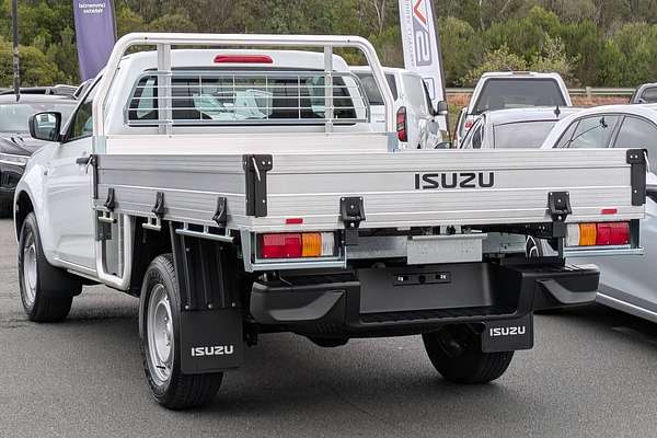 2025 Isuzu D-MAX SX High Ride Rear Wheel Drive