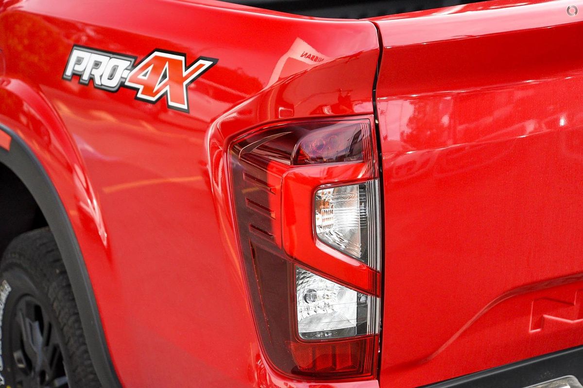 2025 Nissan Navara PRO-4X D23 4X4