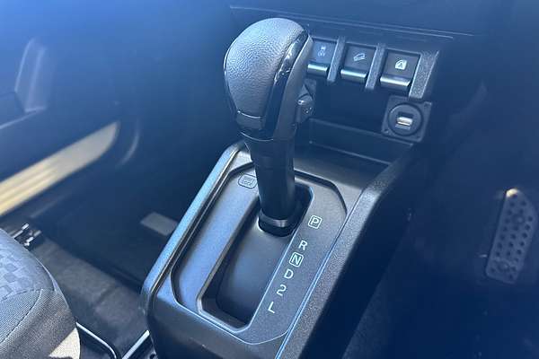 2023 Suzuki Jimny GLX GJ