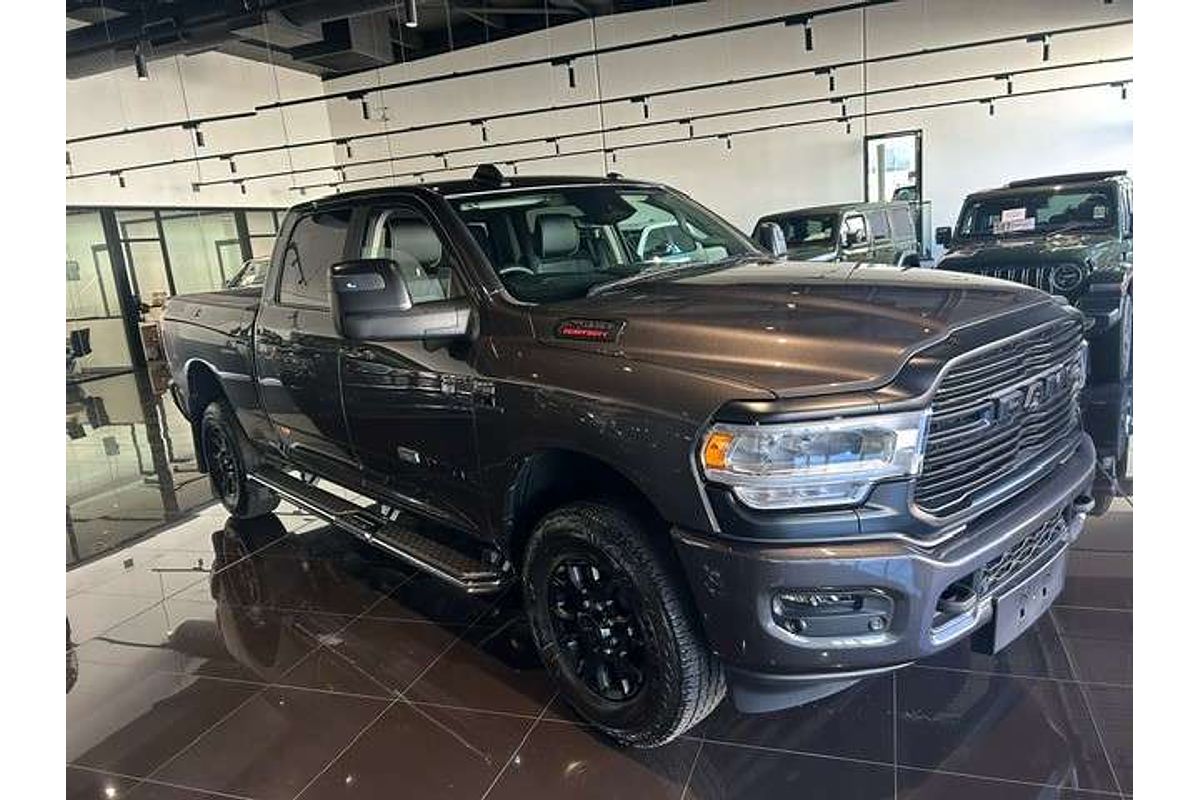 2024 RAM 2500 Yellowstone Edition Rambox DJ 4X4