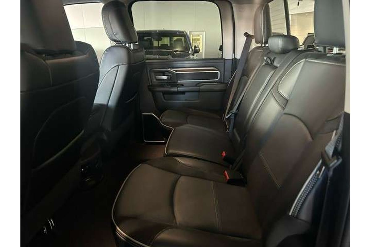 2024 RAM 2500 Yellowstone Edition Rambox DJ 4X4