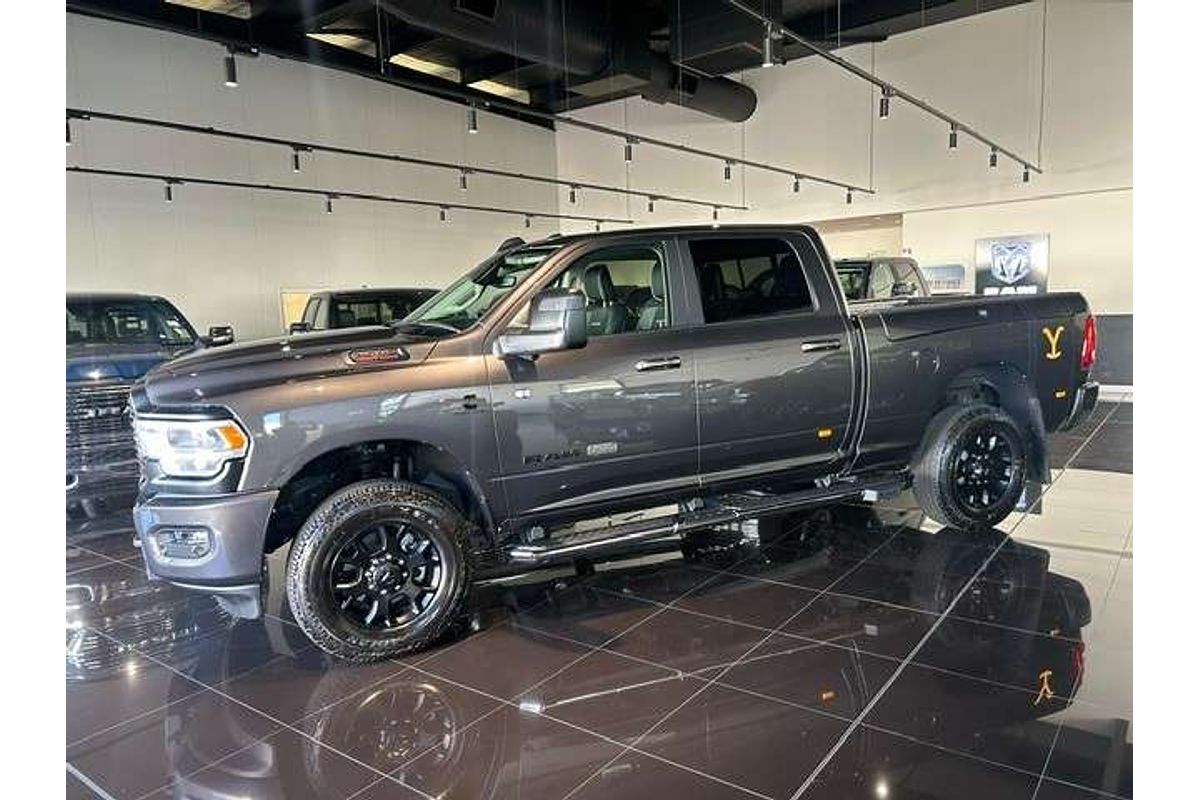 2024 RAM 2500 Yellowstone Edition Rambox DJ 4X4