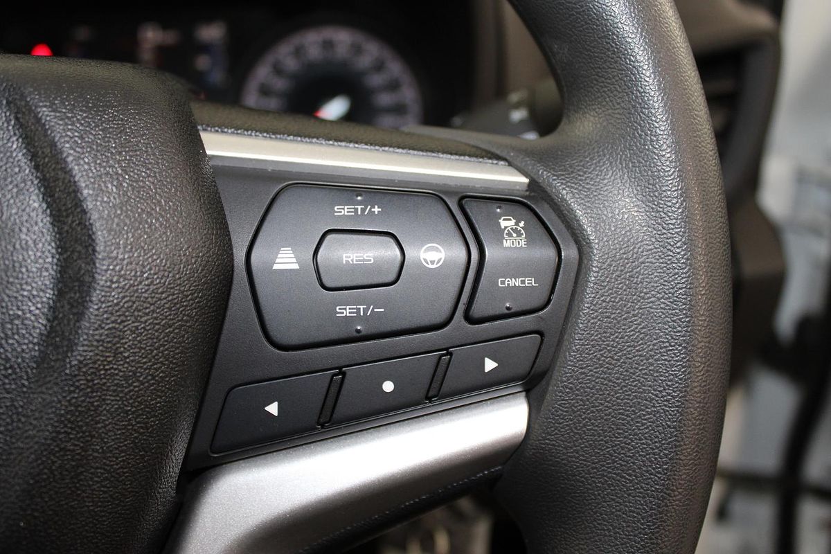 2023 Isuzu D-MAX SX High Ride Rear Wheel Drive