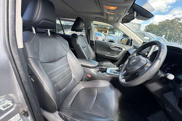 2020 Toyota RAV4 Cruiser AXAH54R