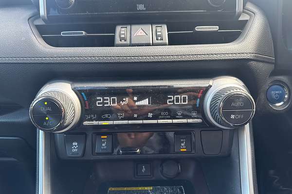 2020 Toyota RAV4 Cruiser AXAH54R