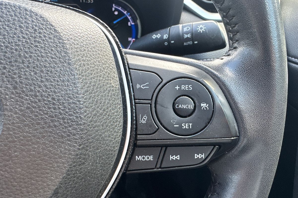 2020 Toyota RAV4 Cruiser AXAH54R