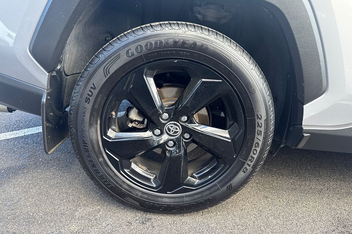2020 Toyota RAV4 Cruiser AXAH54R