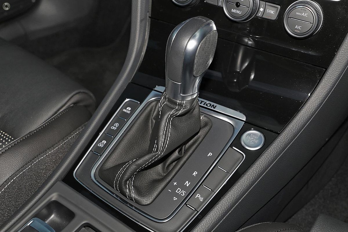 2019 Volkswagen Golf R 7.5