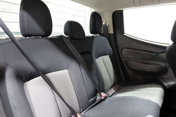 2018 Mitsubishi Triton GLX MQ 4X4