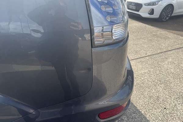 2012 Mitsubishi Outlander LS ZH