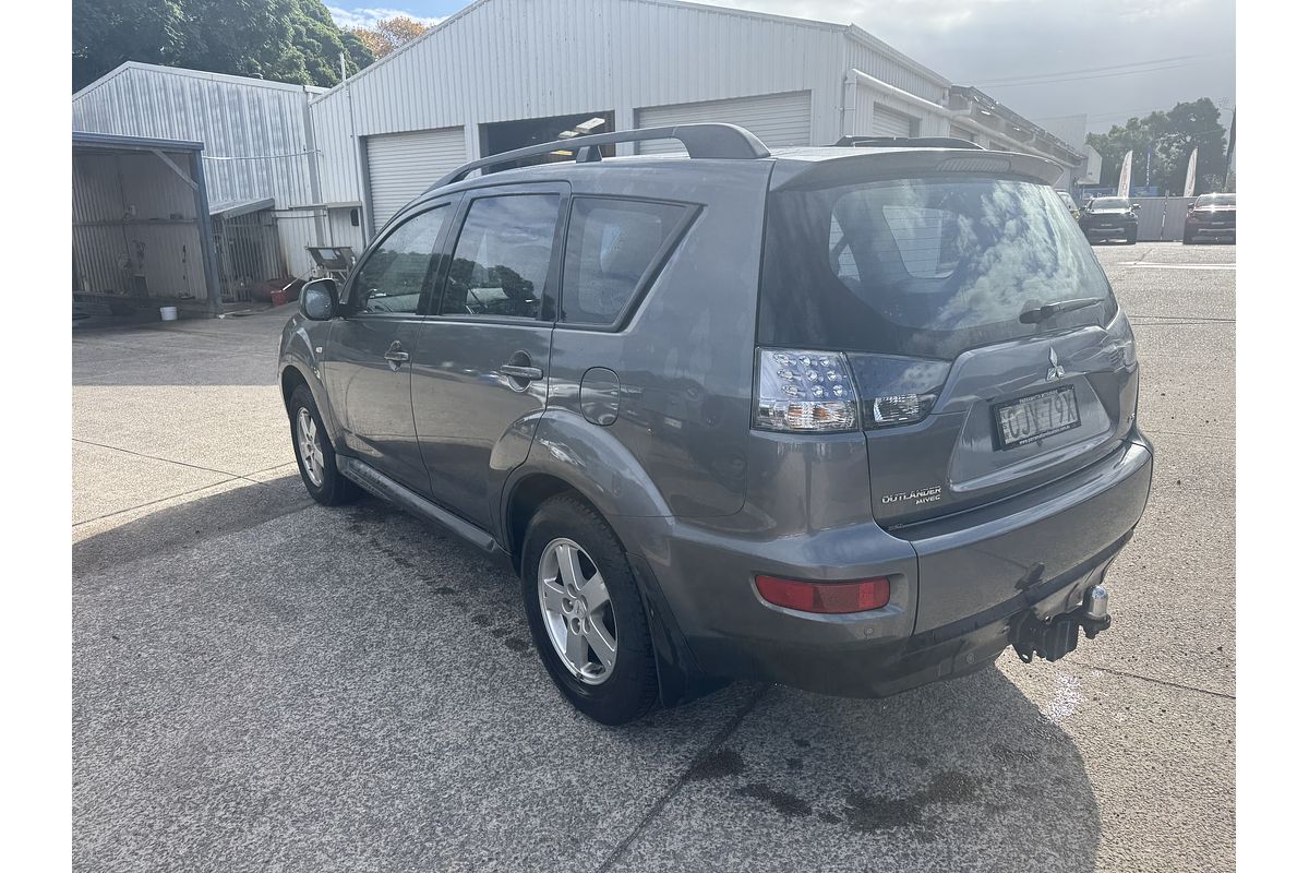 2012 Mitsubishi Outlander LS ZH