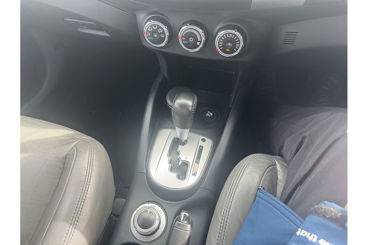 2012 Mitsubishi Outlander LS ZH