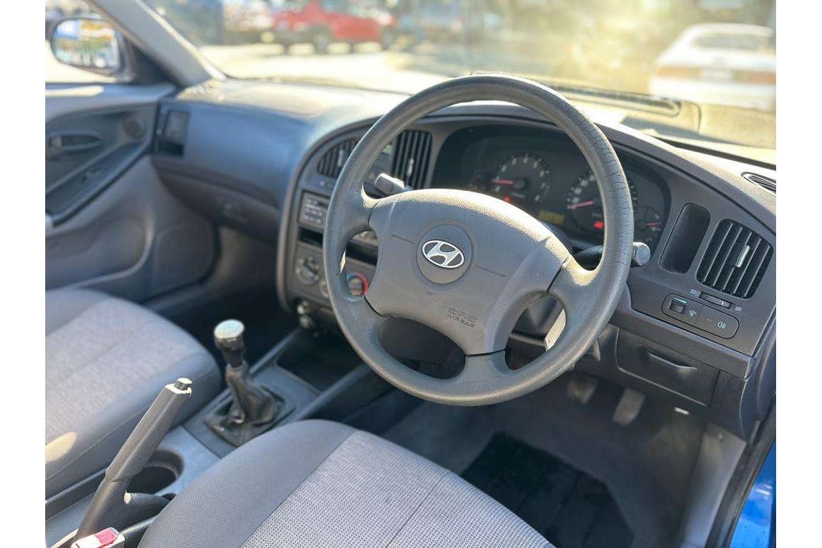 2005 Hyundai Elantra  XD