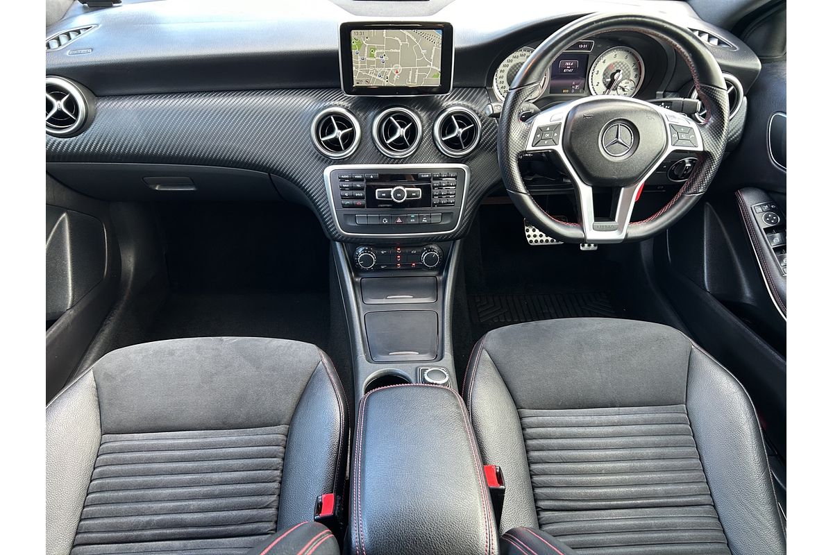 2013 Mercedes-Benz A 180 AMG LINE