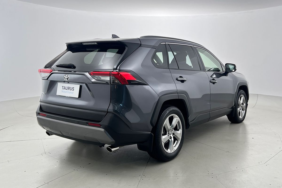 2021 Toyota RAV4 GXL MXAA52R