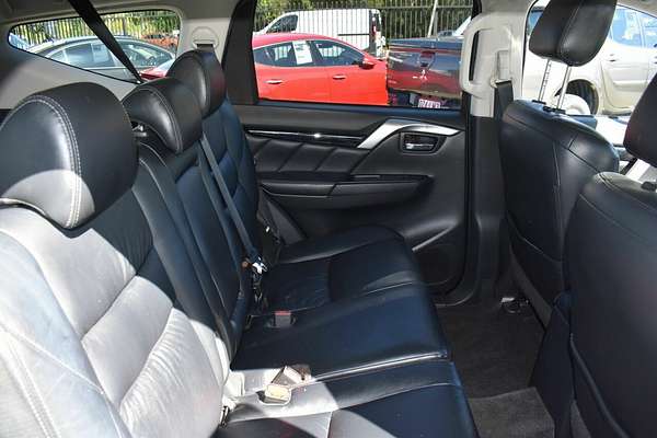2017 Mitsubishi Pajero Sport GLS QE