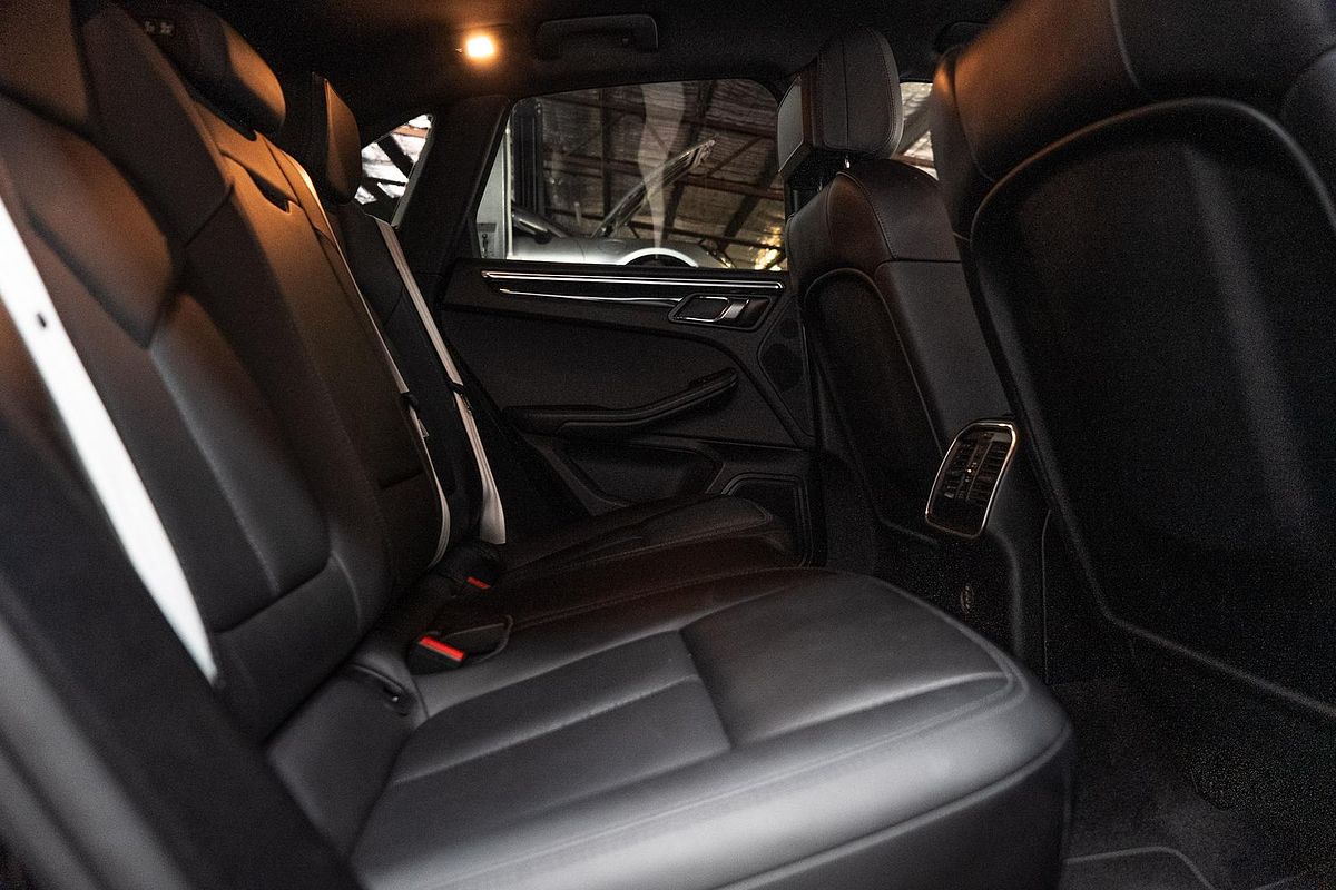 2019 Porsche Macan S 95B