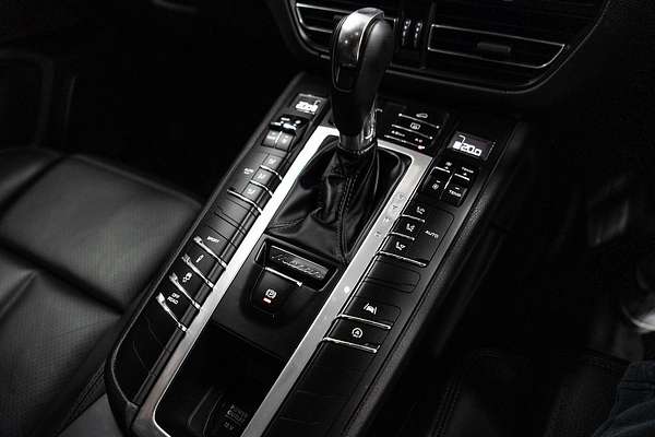 2019 Porsche Macan S 95B