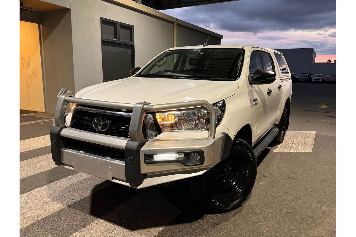 2019 Toyota Hilux SR GUN126R 4X4