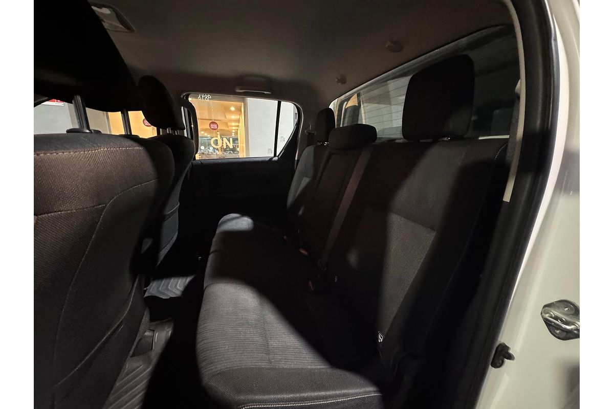 2019 Toyota Hilux SR GUN126R 4X4