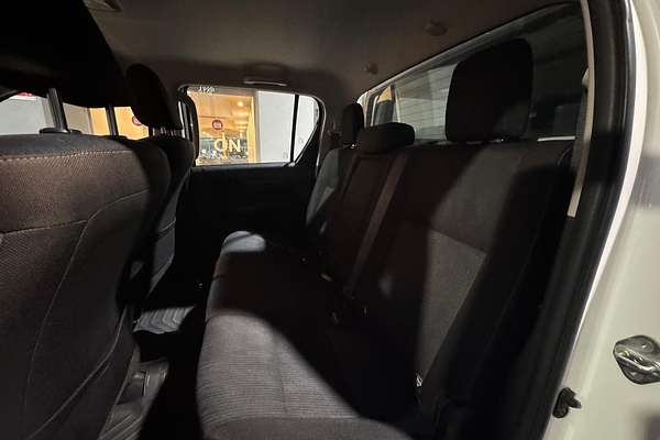 2019 Toyota Hilux SR GUN126R 4X4