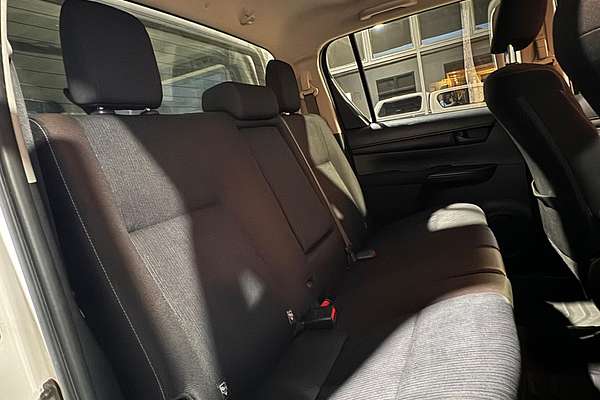 2019 Toyota Hilux SR GUN126R 4X4
