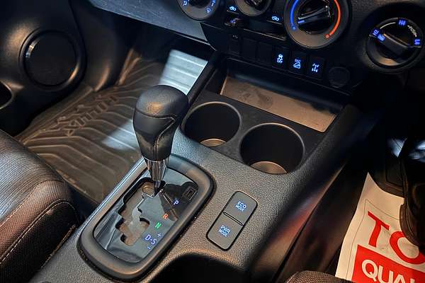 2019 Toyota Hilux SR GUN126R 4X4