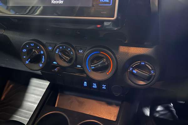 2019 Toyota Hilux SR GUN126R 4X4