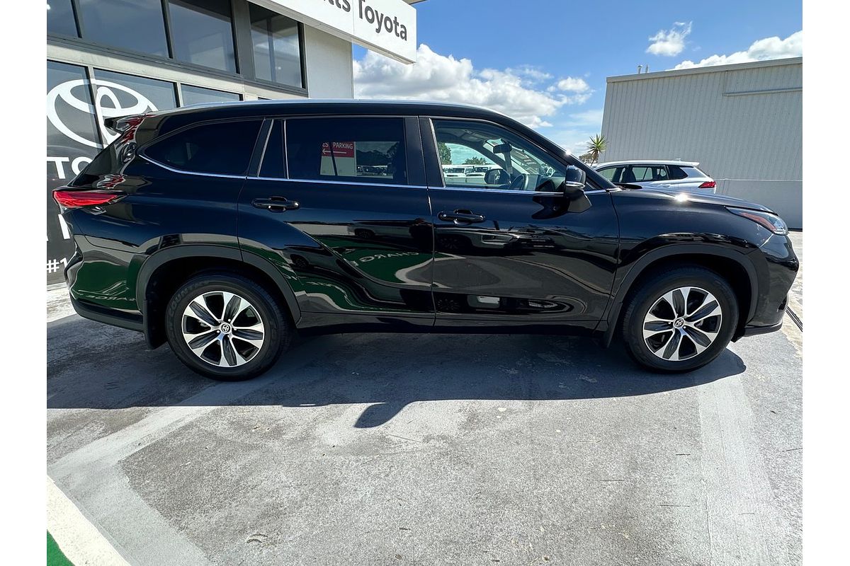 2023 Toyota Kluger