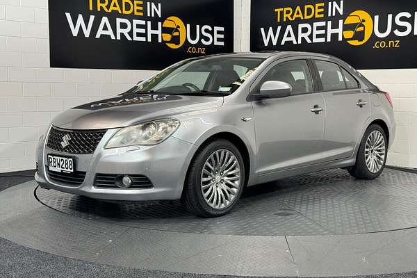 2011 Suzuki KIZASHI LTDC 2.4L Auto