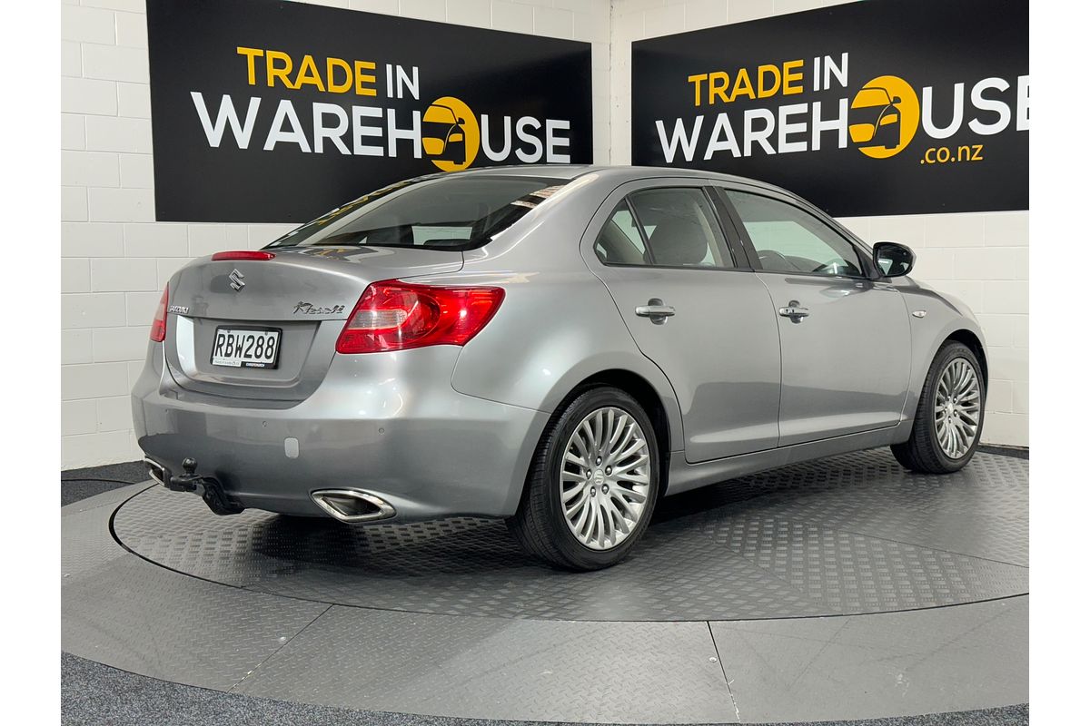 2011 Suzuki KIZASHI LTDC 2.4L Auto