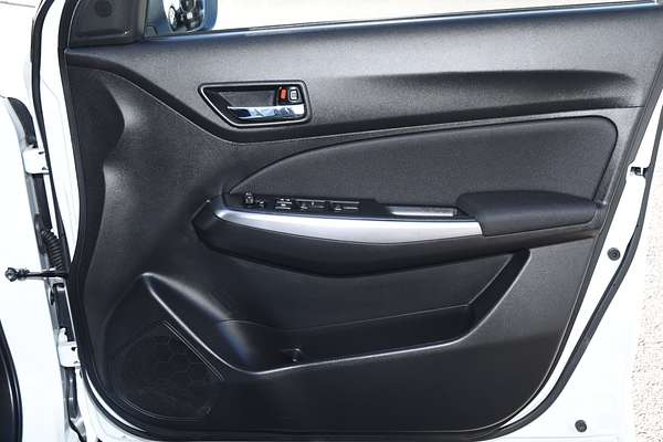 2021 Suzuki Swift GLX Turbo AZ Series II