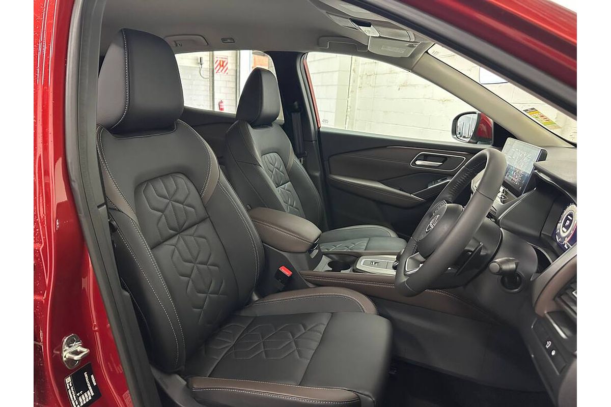 2025 Nissan QASHQAI Ti J12