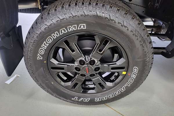 2025 Nissan Navara PRO-4X D23 4X4