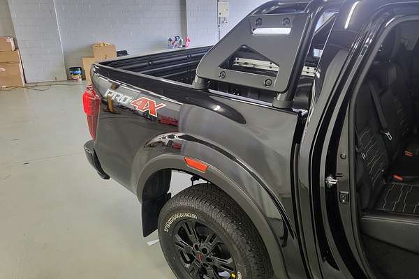 2025 Nissan Navara PRO-4X D23 4X4