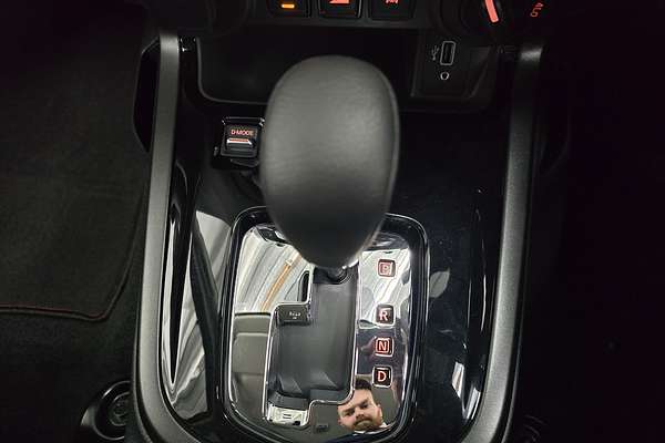 2025 Nissan Navara PRO-4X D23 4X4