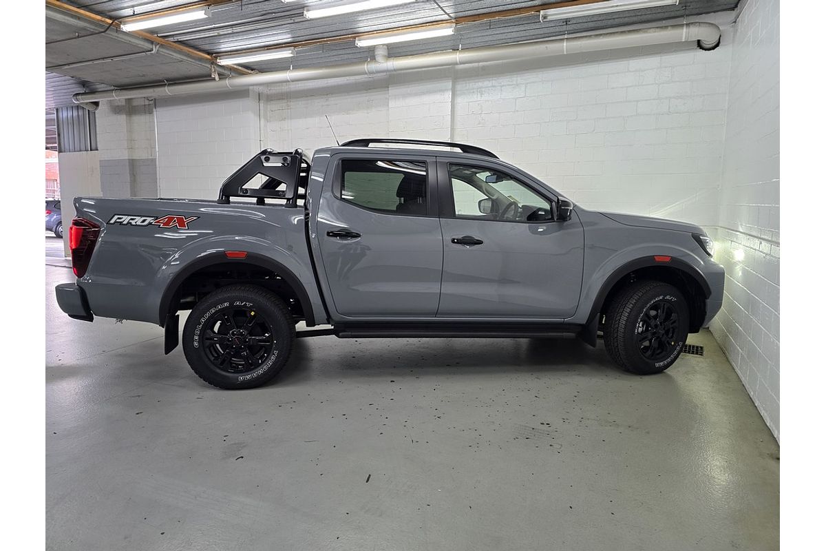 2025 Nissan Navara PRO-4X D23