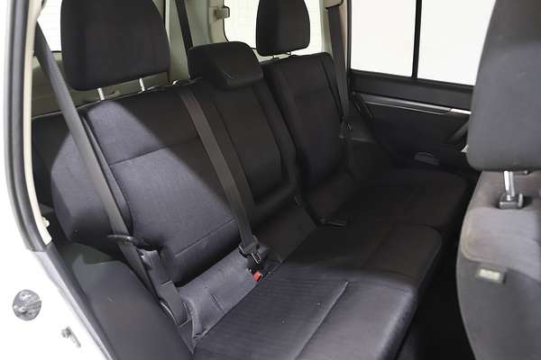 2014 Mitsubishi Pajero GLX NW