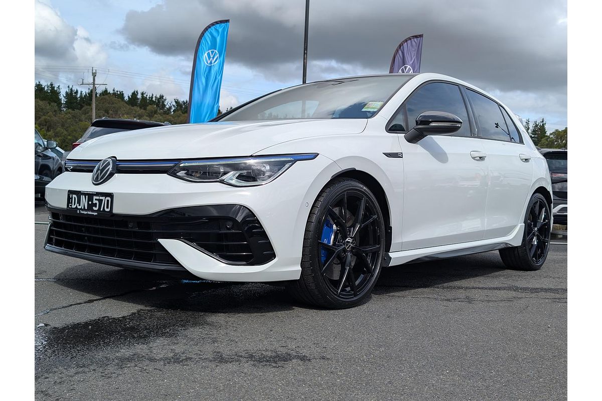 2024 Volkswagen Golf R 8