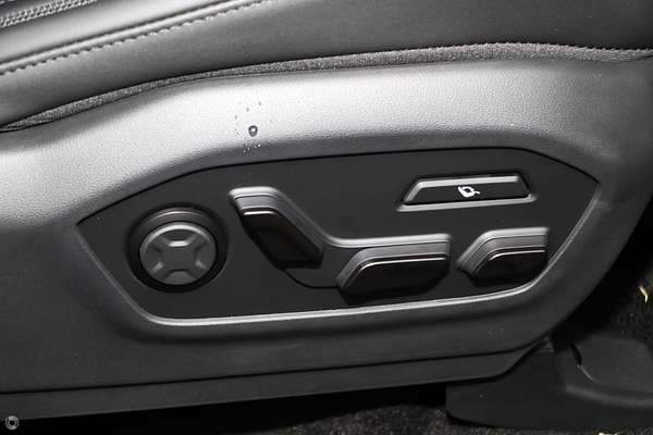 2025 Hyundai Santa Fe Calligraphy MX5.V1