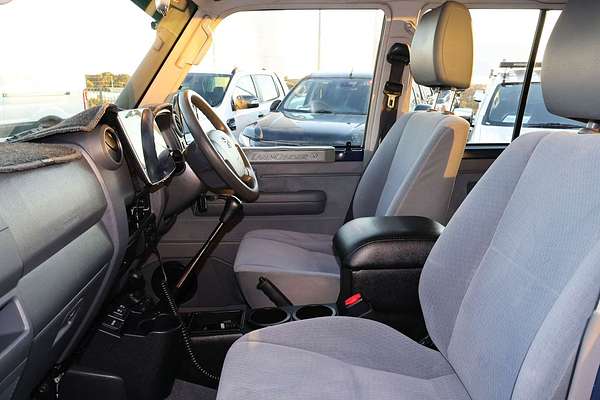 2021 Toyota Landcruiser GXL VDJ76R