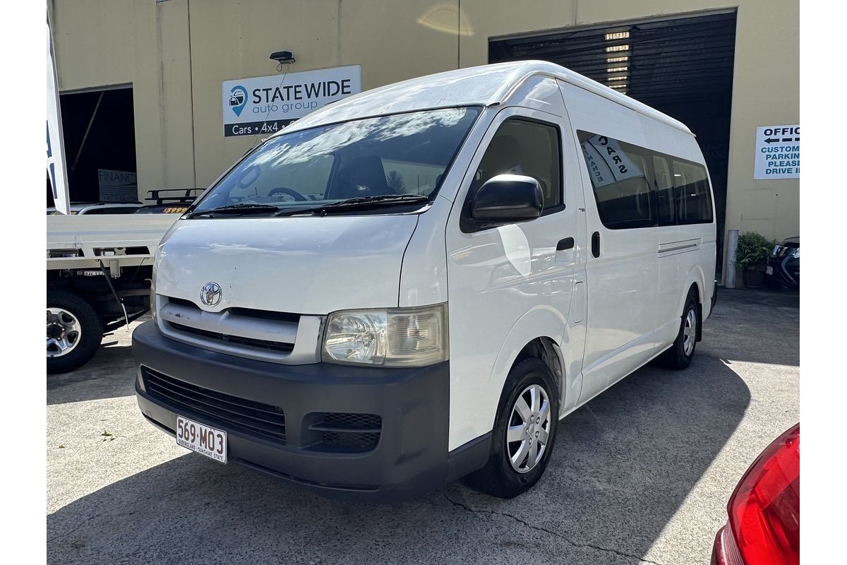 2005 Toyota HiAce Commuter TRH223R