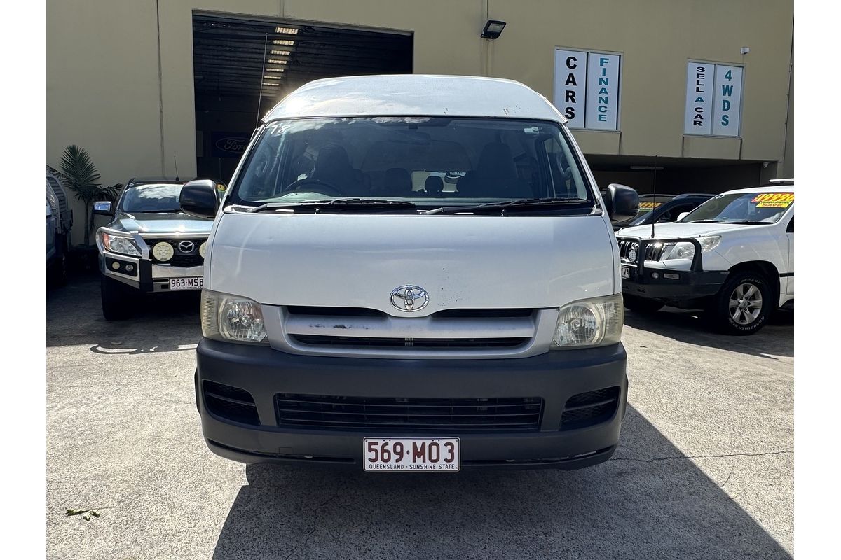 2005 Toyota HiAce Commuter TRH223R
