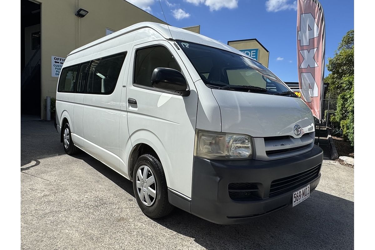 2005 Toyota HiAce Commuter TRH223R