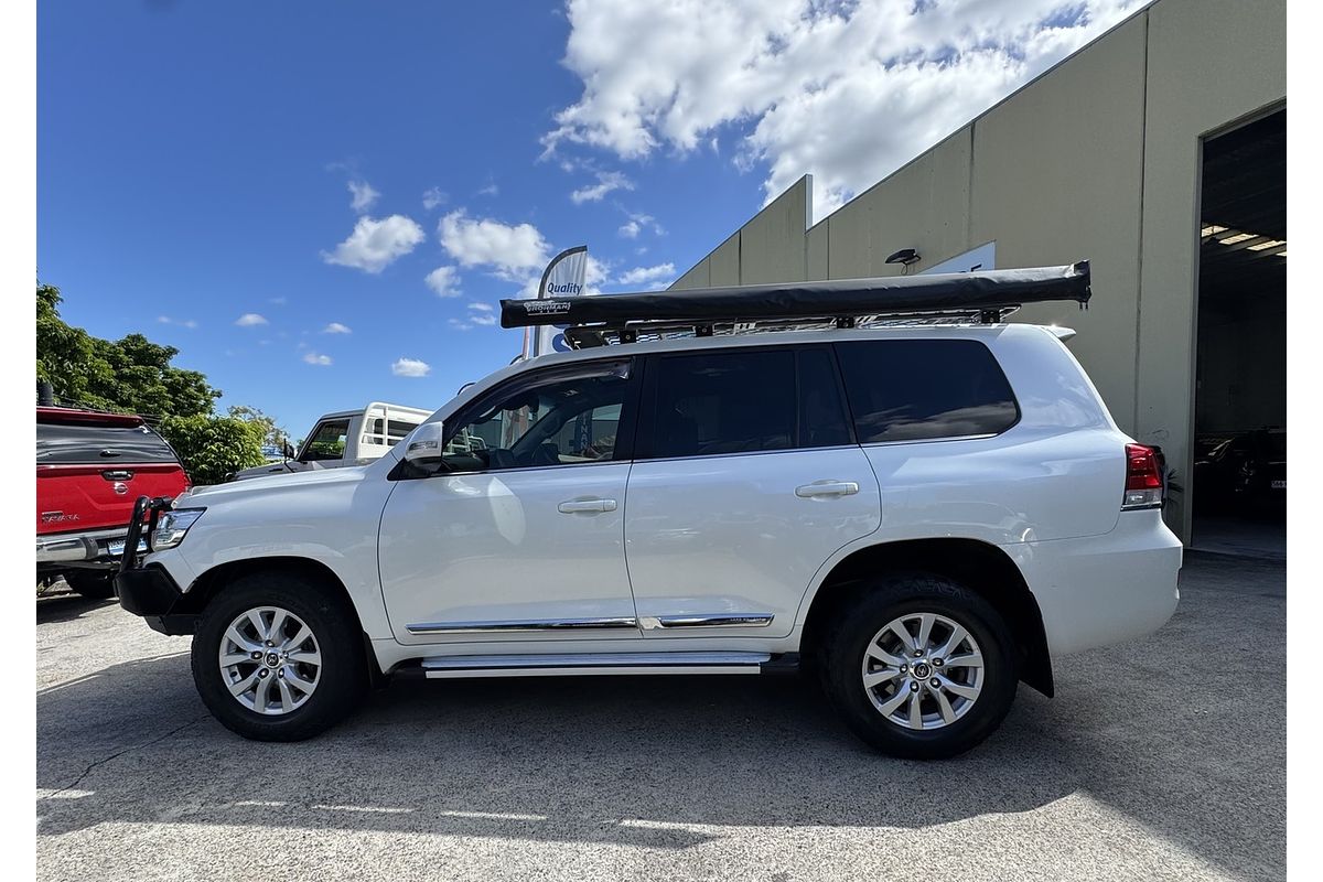 2016 Toyota Landcruiser Sahara (4x4) VDJ200R MY16