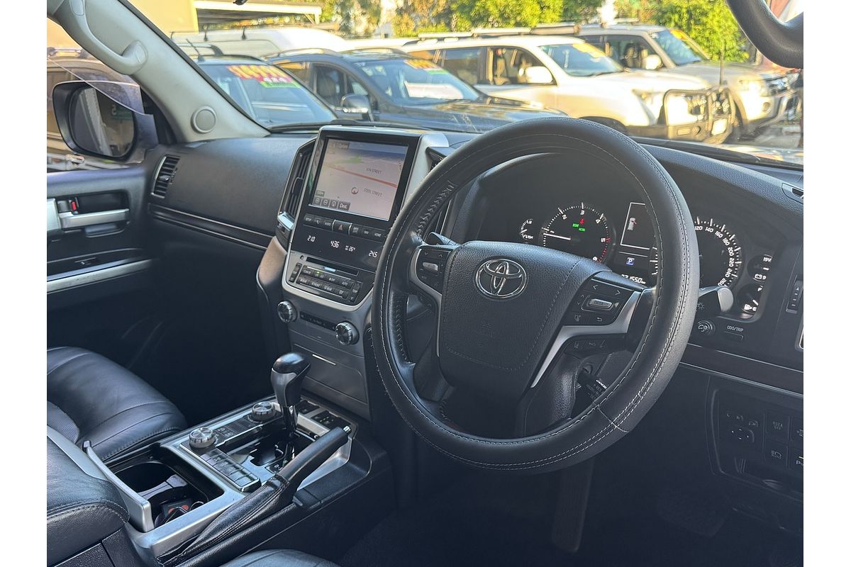 2016 Toyota Landcruiser Sahara (4x4) VDJ200R MY16